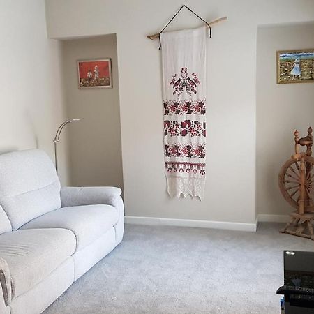 Art studio apartment Briton Ferry Esterno foto