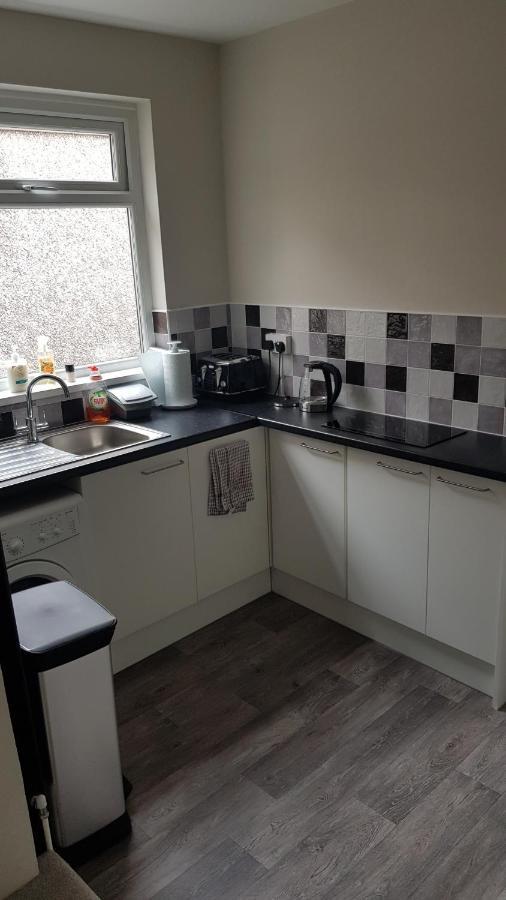 Art studio apartment Briton Ferry Esterno foto